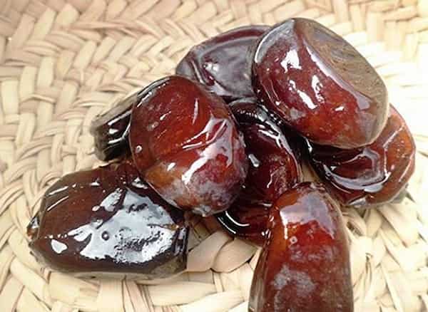 تصویر 2 از خرما کبکاب جنوب با بافت لطیف و طعم شیرین طبیعی